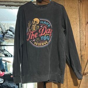 Graphic Black Sweatshirt